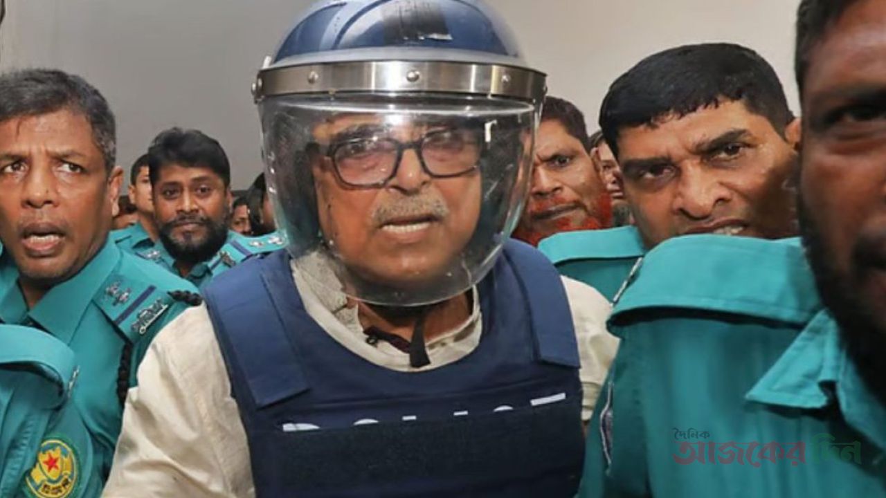 শিক্ষক নিয়োগে দুর্নীতির মামলায় রাশেদ খান মেনন গ্রেপ্তার